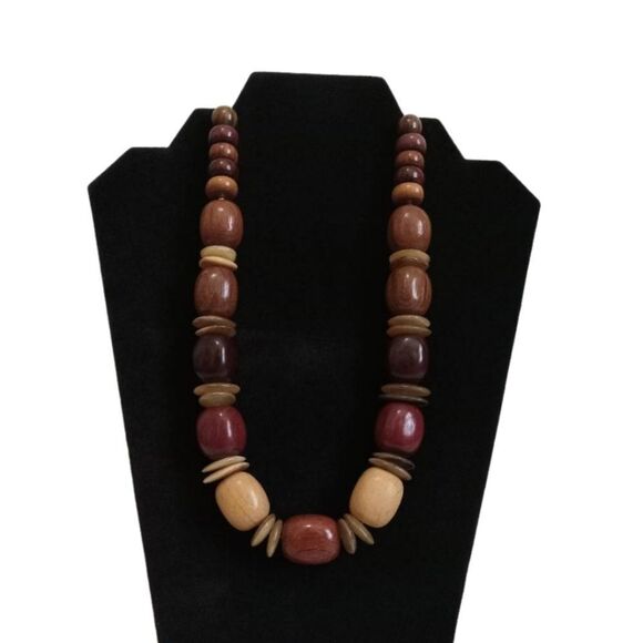 Vintage Shades of Brown & Tan Chunky Round Wooden Beaded Single Strand Necklace - Picture 1 of 11